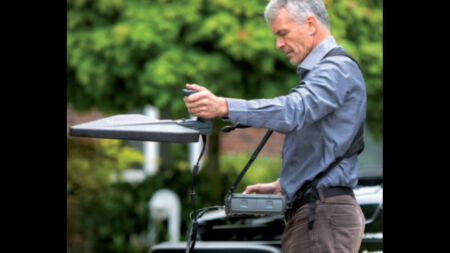 Narda SignalShark Handheld Analyzer