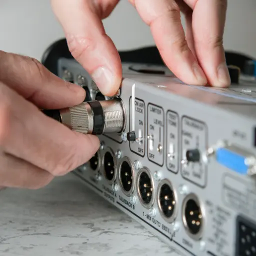 AE Techron 9100 Serie